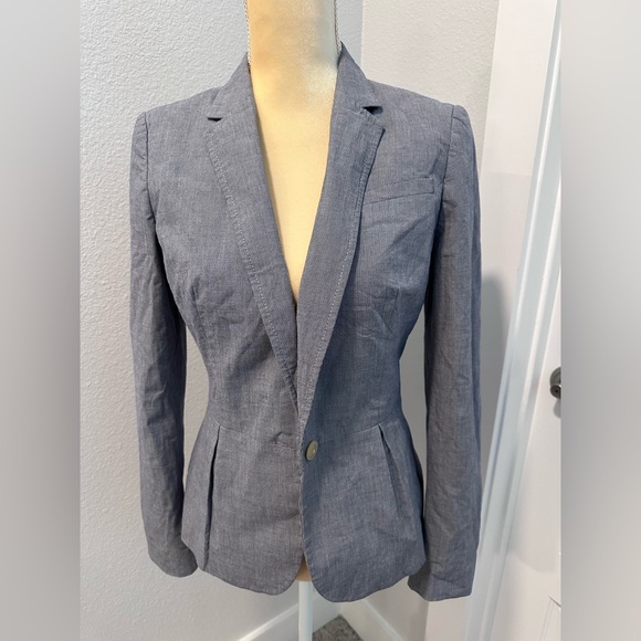 Banana Republic Classic Fit Blazer - Picture 2 of 6
